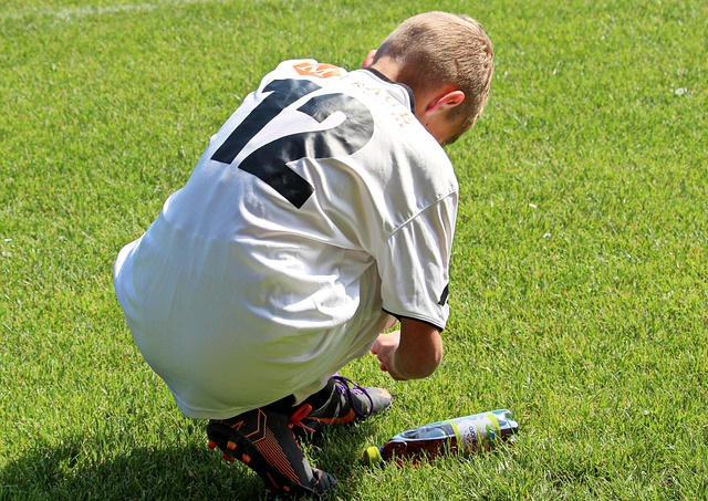 对年轻球员 对年轻球员