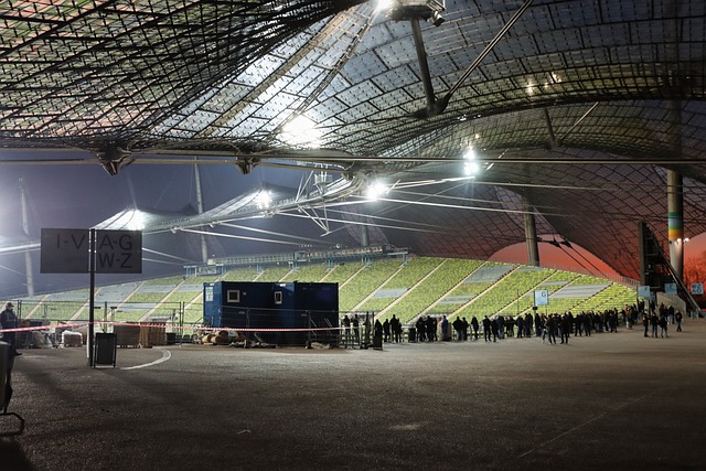 特朗普在公 特朗普在公